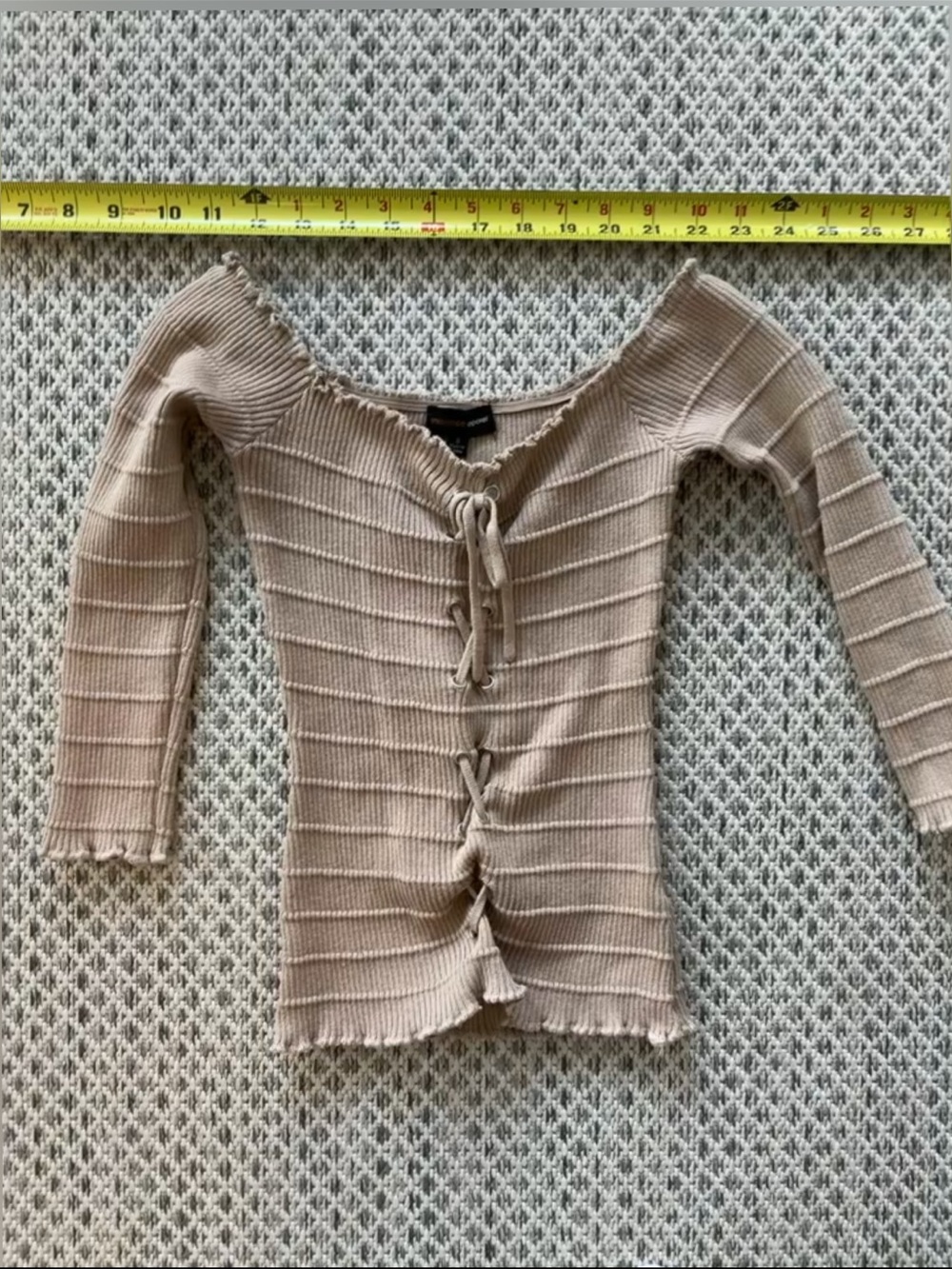 Women’s Beige Ribbed Tie-Front top